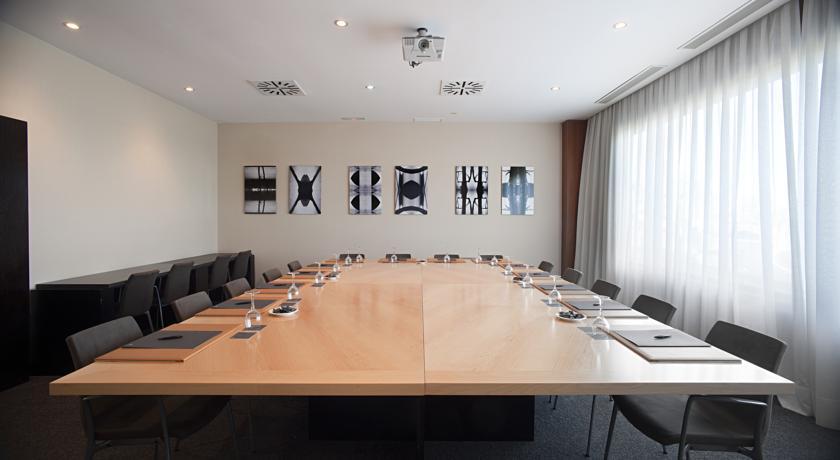 Ac Hotel Huelva By Marriott エクステリア 写真