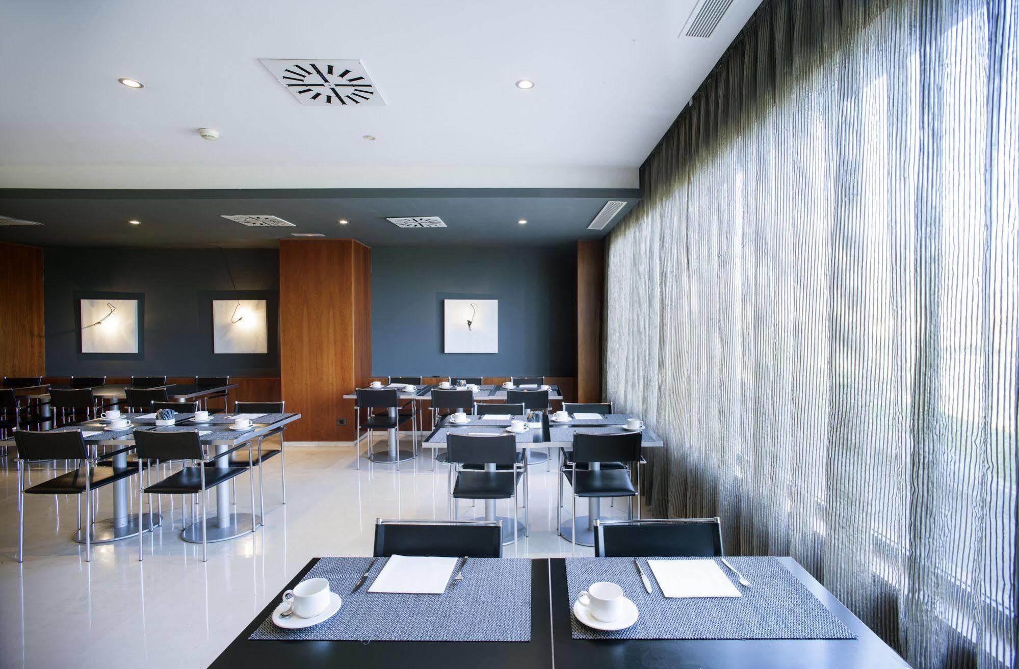 Ac Hotel Huelva By Marriott エクステリア 写真