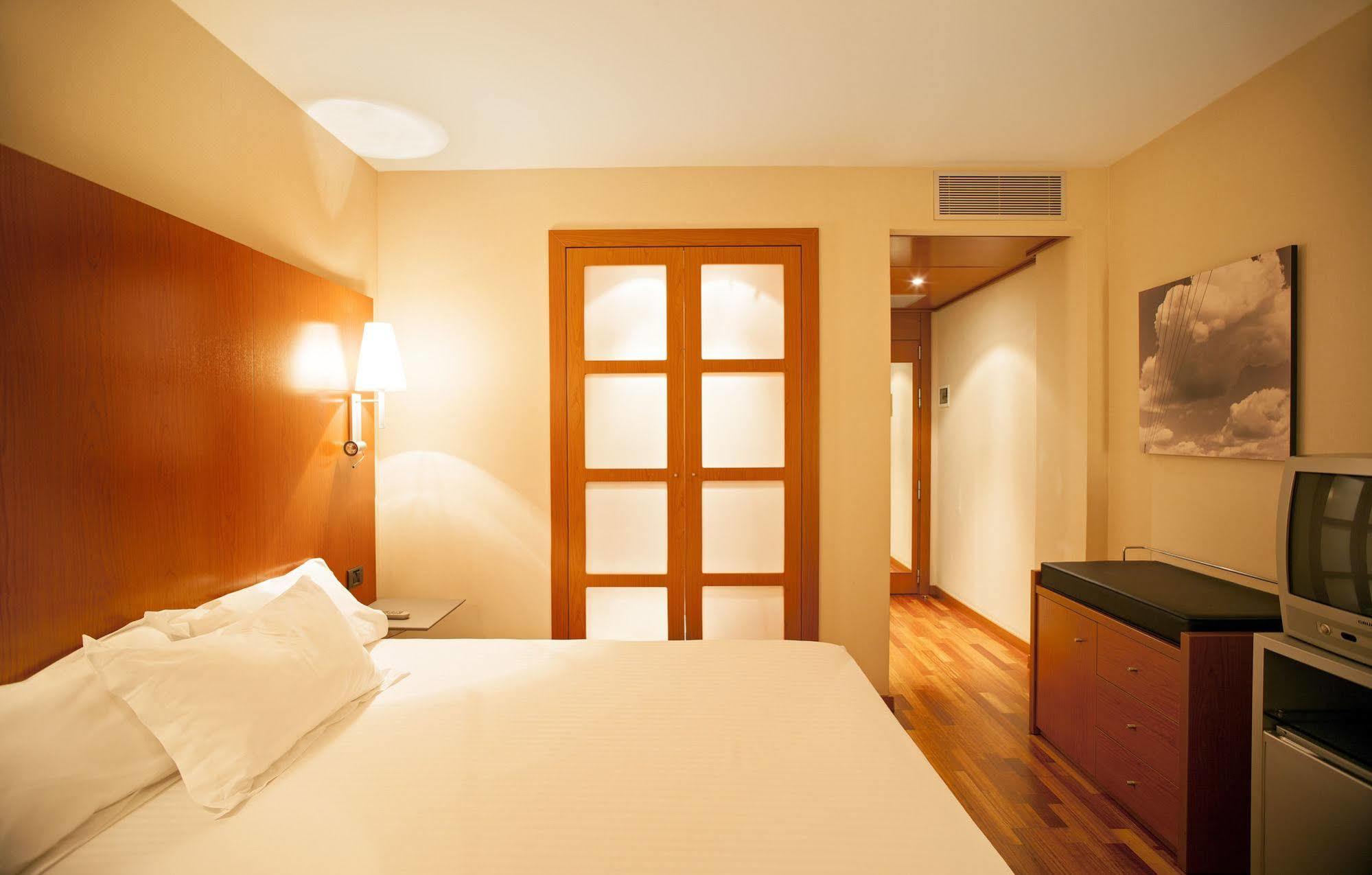 Ac Hotel Huelva By Marriott エクステリア 写真